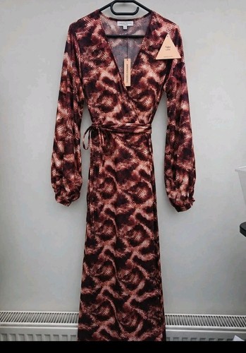 Dancing leopard jezabelle - leopard,