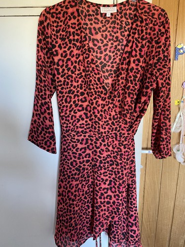 Dancing leopard wrap around - leopard,