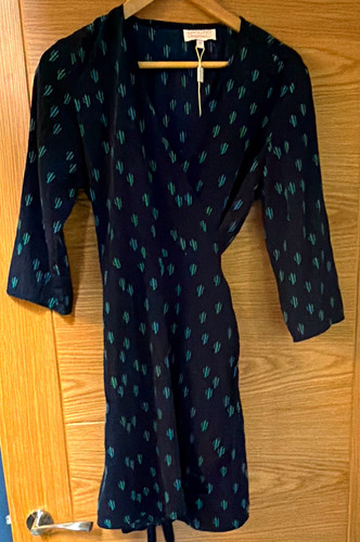Dancing leopard black - dancing, green