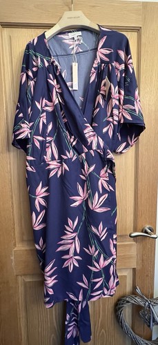 Dancing leopard floral - floral, wrap