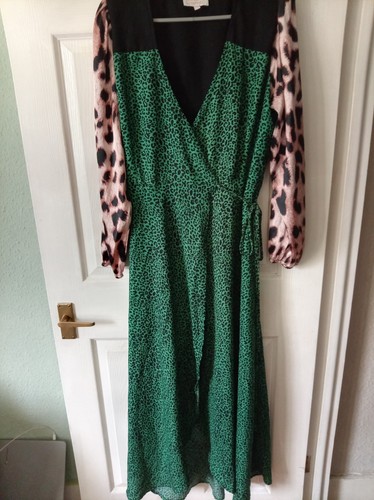 Women dancing leopard - women's,