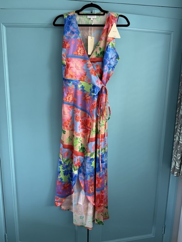 Dancing leopard floral harmony - dancing,