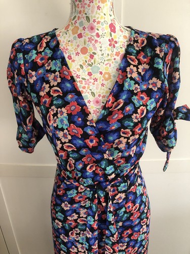 Dancing leopard floral - dancing,